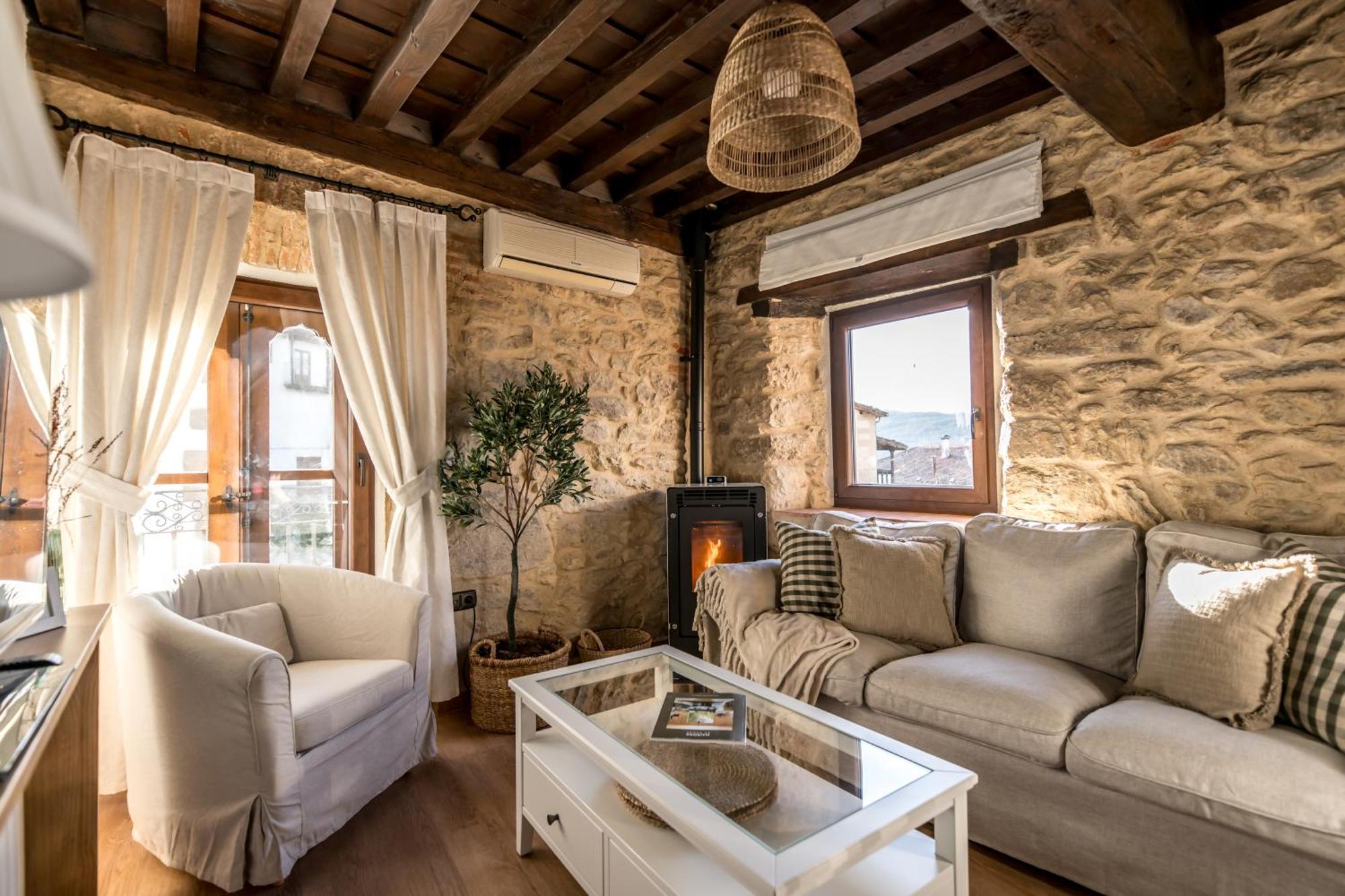 Apartamentos Rurales Los Olivos En Candelario Room photo